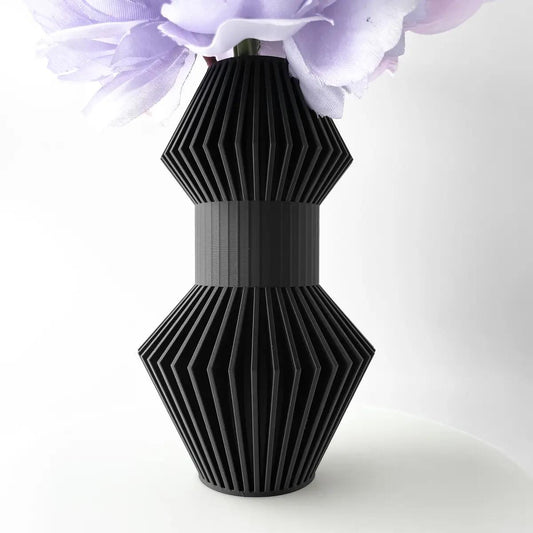 Spire Accord Vase