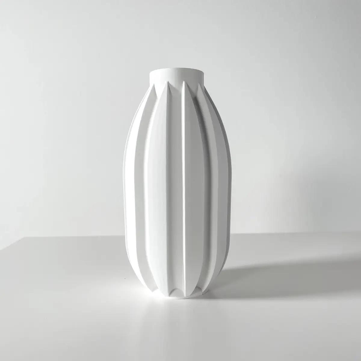 Petal Arc Vase