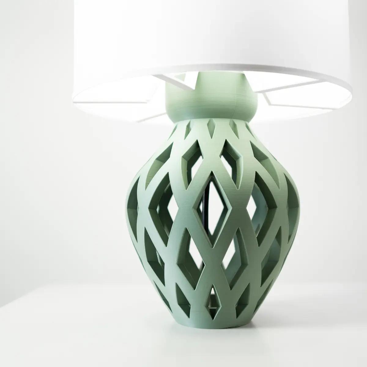 Willow Weave Lamp